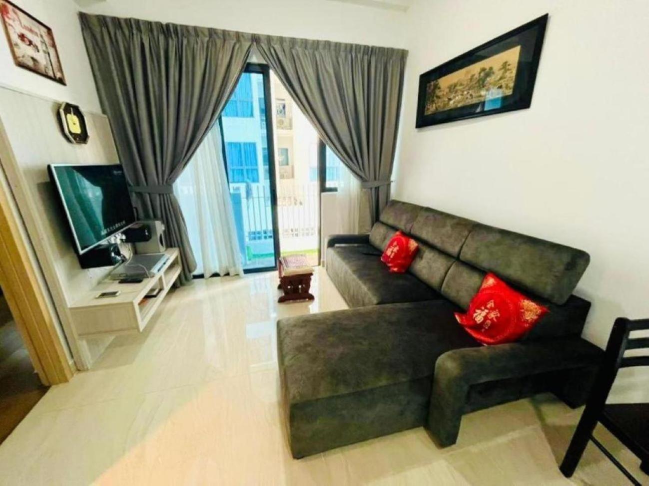 The Luxe Colony Klcc By Sky Pool Leilighet Kuala Lumpur Eksteriør bilde