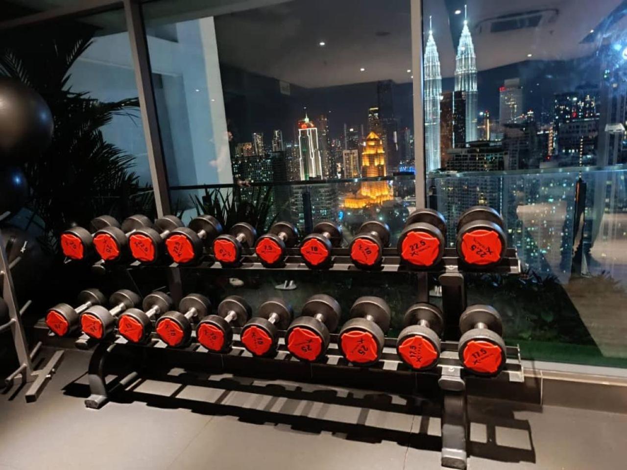 The Luxe Colony Klcc By Sky Pool Leilighet Kuala Lumpur Eksteriør bilde