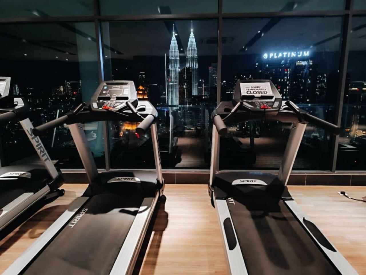 The Luxe Colony Klcc By Sky Pool Leilighet Kuala Lumpur Eksteriør bilde